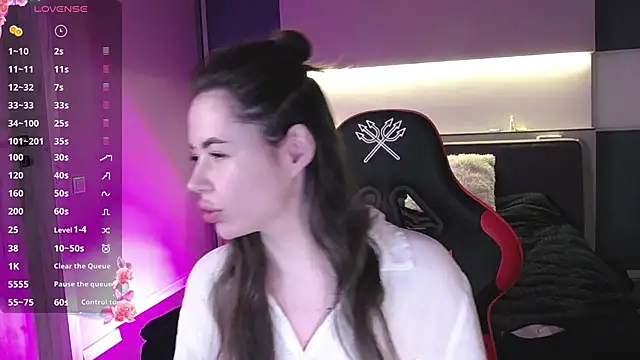 AlmaryKim online show from 01.14.25