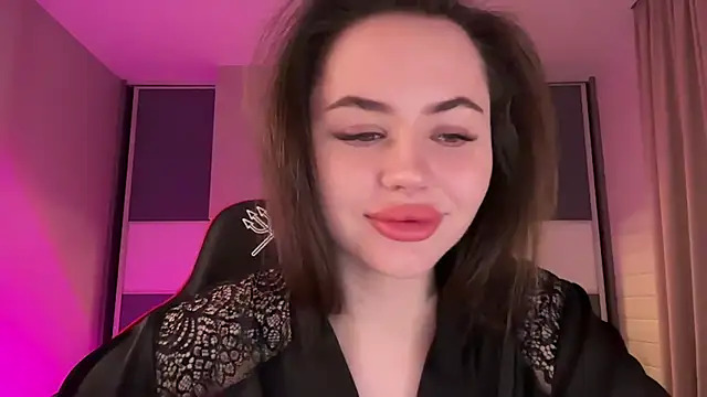 AlmaryKim online show from 02.11.25