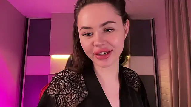 AlmaryKim online show from 02.12.25