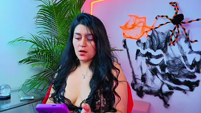 alejitasweet online show from 10.15.25