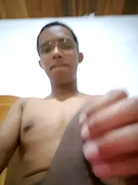 Mikael 1357 online show from 03.16.26