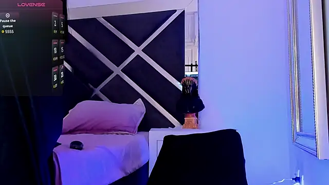 Neereth online show from 10.08.25