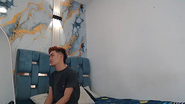 VERY HOT GUYS online show from 02.07.26