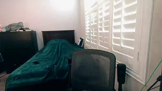 Snapshot of youngasianboy2007 chatting on 10.09.25 youngasianboy2007 online show from 10.09.25