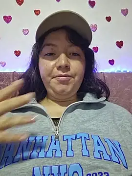 Snapshot of annyaparis chatting on 02.14.26 annyaparis online show from 02.14.26