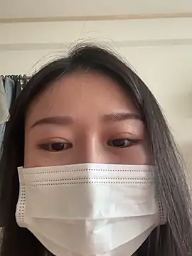 mia2 jp online show from 10.04.25