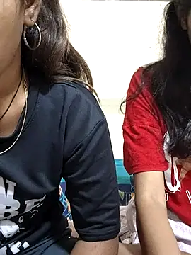 Unique girls90 online show from 10.16.25