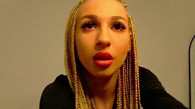 Sia a online show from 12.14.25