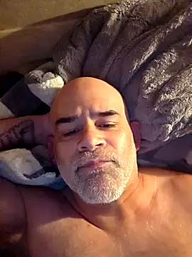 DeeBestEver online show from 11.20.25