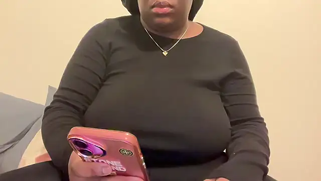 nanaisbackk online show from 02.12.26