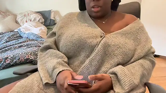 nanaisbackk online show from 02.17.26