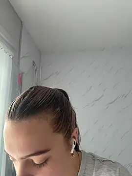 Victoria6989 online show from 05.18.26