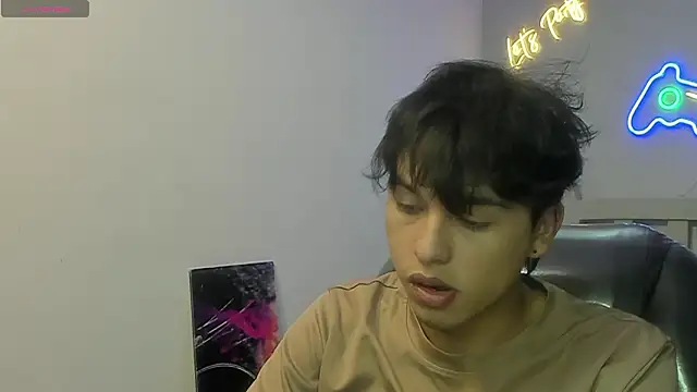 StiwenTwink online show from 01.19.26