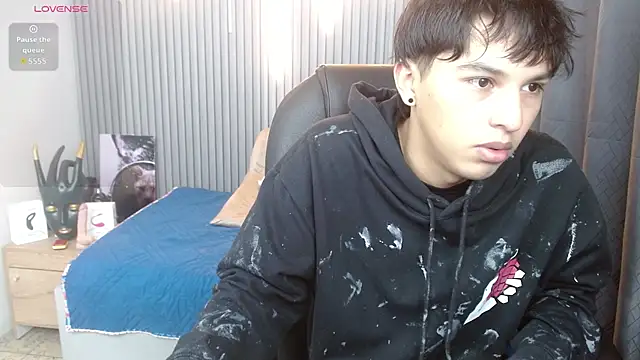 StiwenTwink online show from 06.09.26