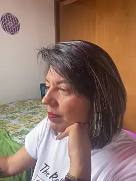 XxAntonellaxxx online show from 03.05.26