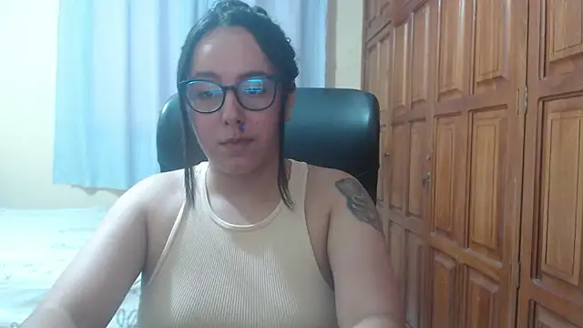 Venus cat  online show from 01.12.26