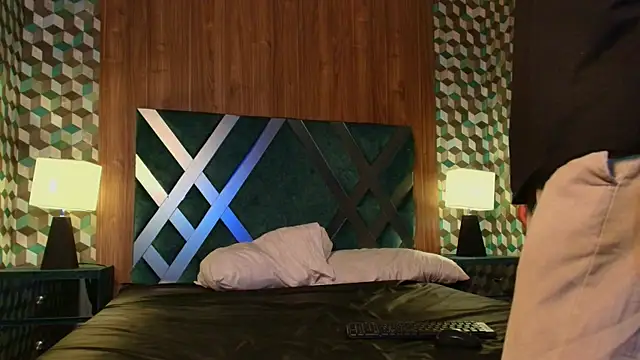 Dickie Dicking online show from 11.15.25