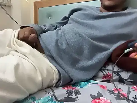 YourBlackBull online show from 10.04.25