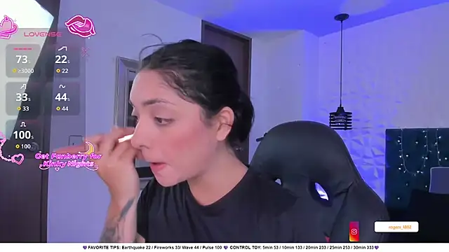 Snapshot of isaa_dl chatting on 02.02.26 isaa dl online show from 02.02.26