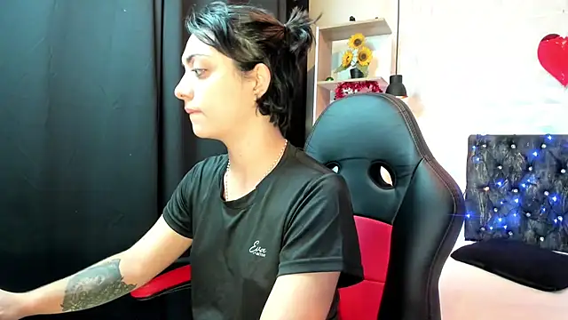 isaa dl online show from 04.02.26