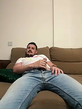 Snapshot of Arabxlyoung chatting on 02.27.26 Arabxlyoung online show from 02.27.26