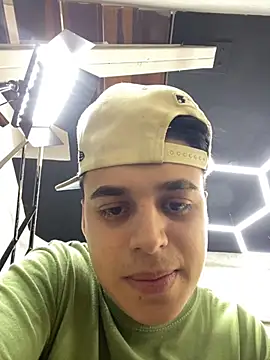 Snapshot of jeff2995_ chatting on 11.08.25 jeff2995 online show from 11.08.25