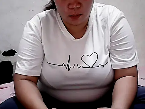 HornyPussie69 online show from 02.25.26