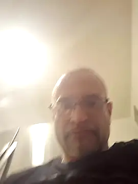 Snapshot of Curious9884 chatting on 02.26.26 Curious9884 online show from 02.26.26