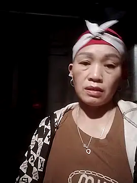 Snapshot of meo-meo00 chatting on 11.26.25 meo-meo00 online show from 11.26.25