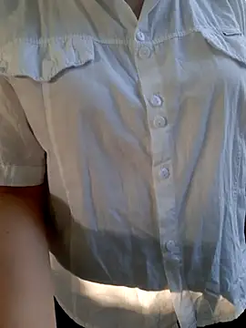 Snapshot of Zun_121 chatting on 10.03.25 Zun 121 online show from 10.03.25