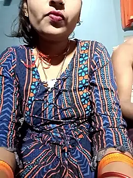 Snapshot of Neelam-baby1 chatting on 10.25.25 Neelam-baby1 online show from 10.25.25