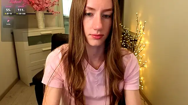 Snapshot of GoldenRose_ chatting on 06.04.26 GoldenRose online show from 06.04.26