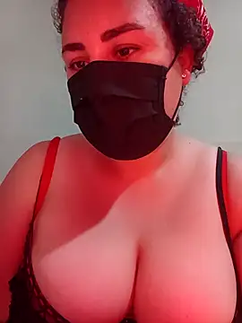 Snapshot of bbw_desire6 chatting on 11.12.25 bbw desire6 online show from 11.12.25