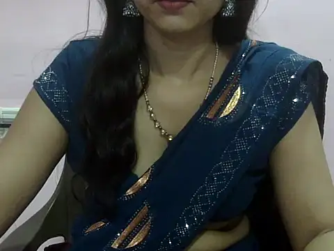 Laila Cute online show from 04.21.26