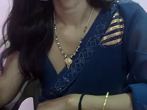 Laila Cute online show from 04.30.26