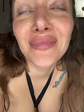 Snapshot of Malasantababy chatting on 03.01.26 Malasantababy online show from 03.01.26