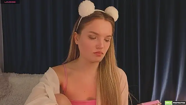 JulieLupo online show from 03.27.26