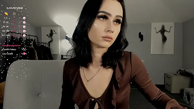 Lisa  Johnson online show from 11.25.25