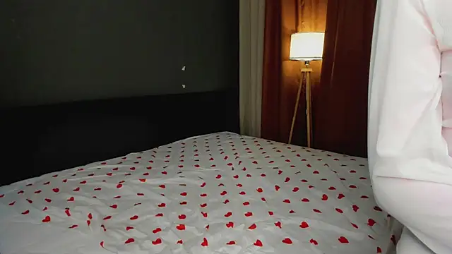 PocketDollX online show from 04.04.26