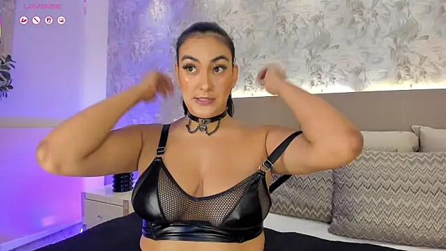 saraycollins online show from 12.17.25