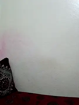 Snapshot of Miss-Queen chatting on 03.25.26 Miss-Queen online show from 03.25.26