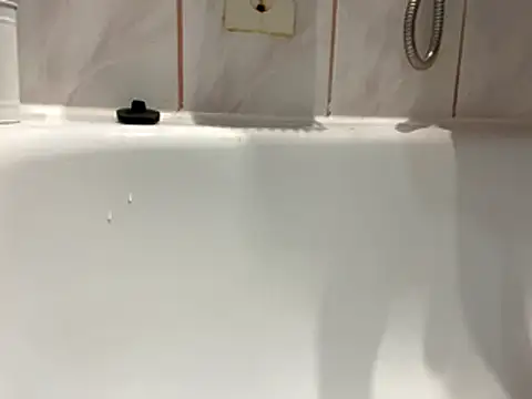 Snapshot of pleasedontpressaredburton chatting on 10.23.25 pleasedontpressaredburton online show from 10.23.25