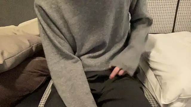 16hornydog online show from 10.24.25