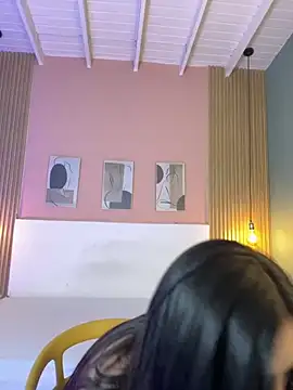 ZaraFoxx7 online show from 11.22.25