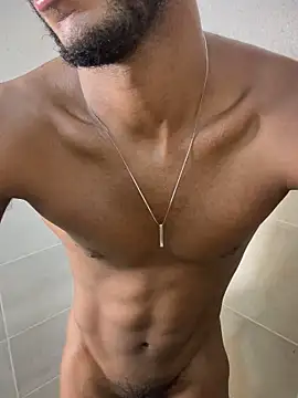 Snapshot of johnjaguar1_ chatting on 10.11.25 johnjaguar1 online show from 10.11.25