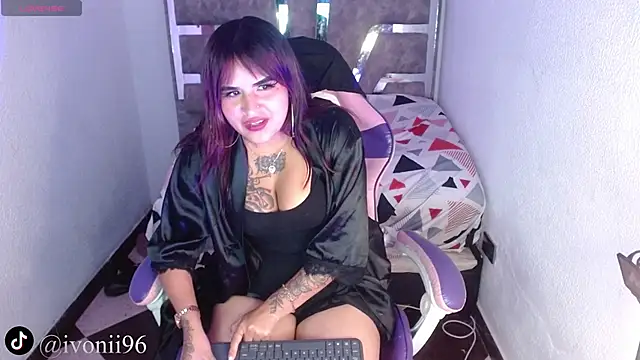 ivoni online show from 11.21.25