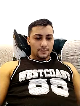 gooddboy01 online show from 11.21.25