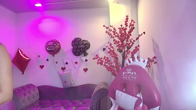 Snapshot of Summer_miller chatting on 02.12.26 Summer miller online show from 02.12.26