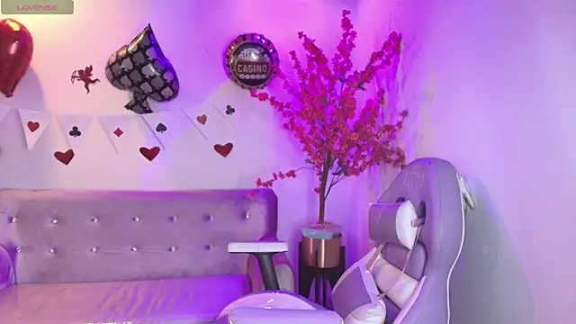 Snapshot of Summer_miller chatting on 02.18.26 Summer miller online show from 02.18.26