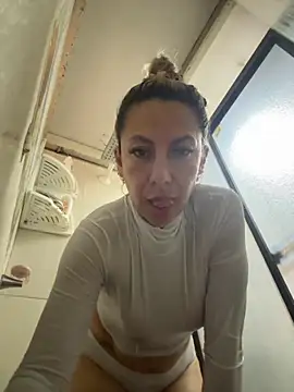 GisellTorres36 online show from 10.13.25